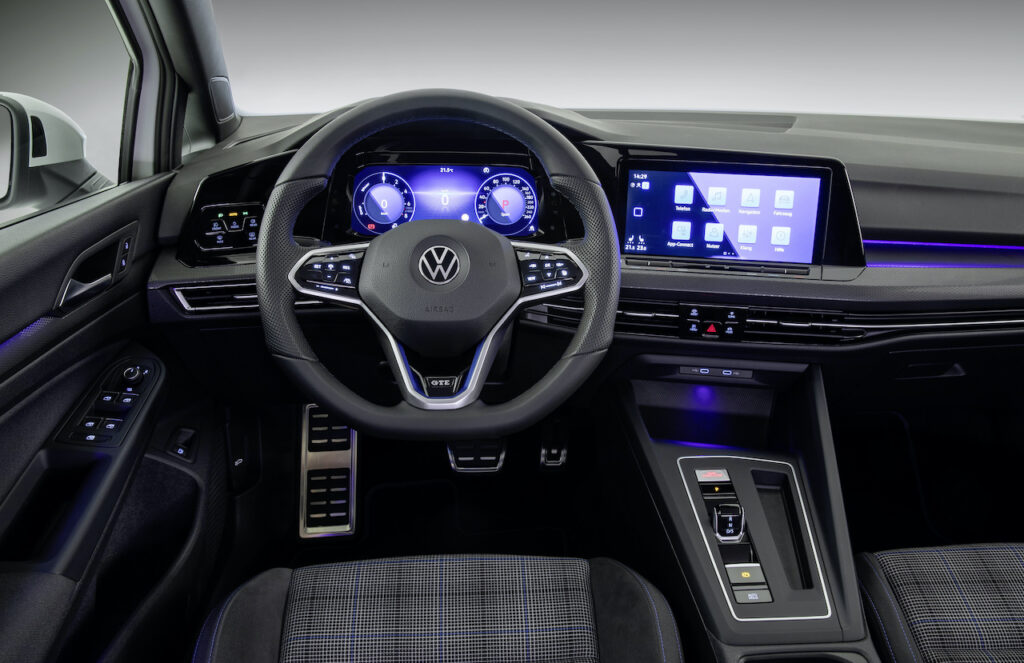 2020 VW Golf GTE PHEV interior