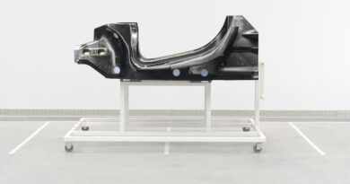 McLaren carbon-fibre chassis