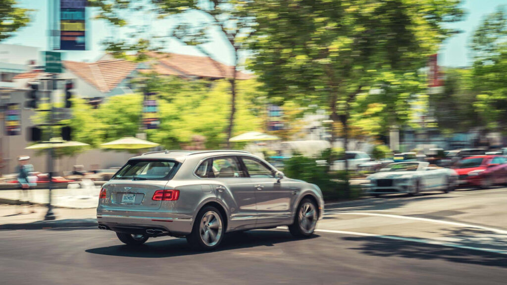 2019 Bentley Bentayga Hybrid