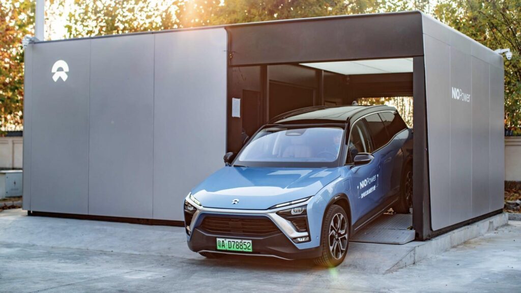 Nio EV at a battery swap station