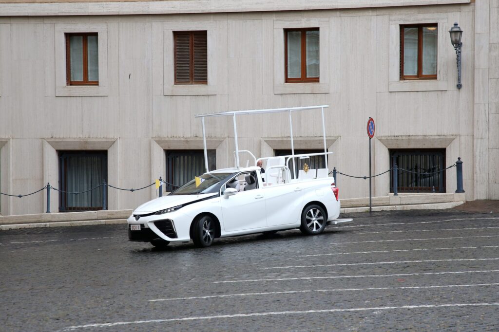 2019 Toyota Mirai hydrogen-powered Popemobile