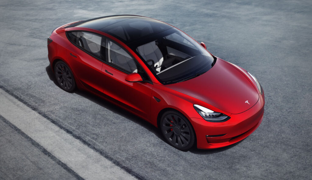 Tesla Model 3 MY21 update with blacked out exterior highlights and new wheels