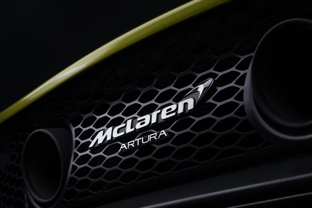 McLaren Artura V6 hybrid supercar confirmed for 2021