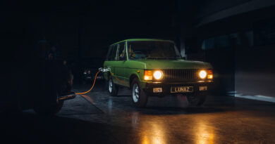 Lunaz Range Rover Classic electric conversion
