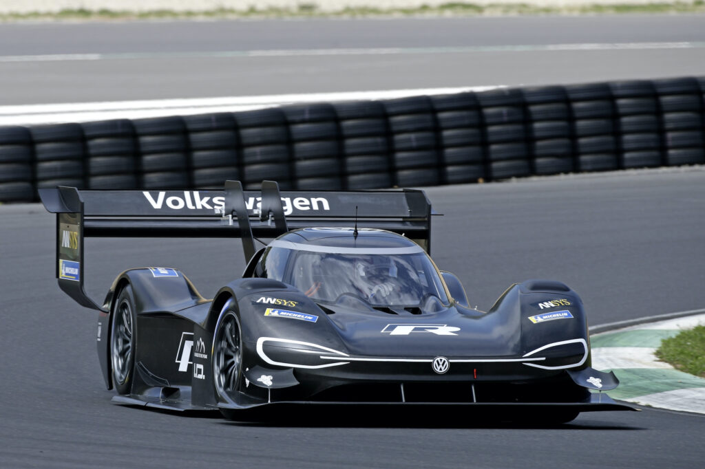 World Premiere of the Volkswagen I.D. R Pikes Peak