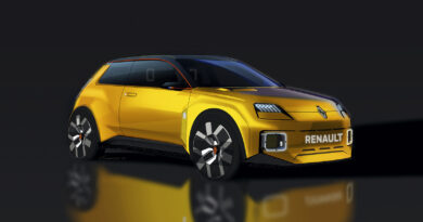 2021 Renault 5 Prototype electric car