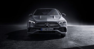 The 2021 Mercedes-Benz C-Class will be available as a C300e PHEV with an electric range of 100km