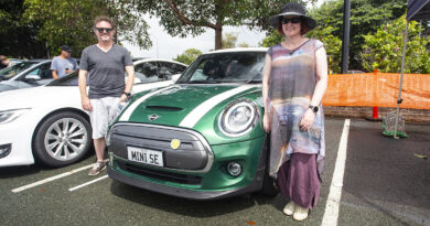 Jeff and Pippa Shaw with their 2020 Mini Cooper SE First Edition
