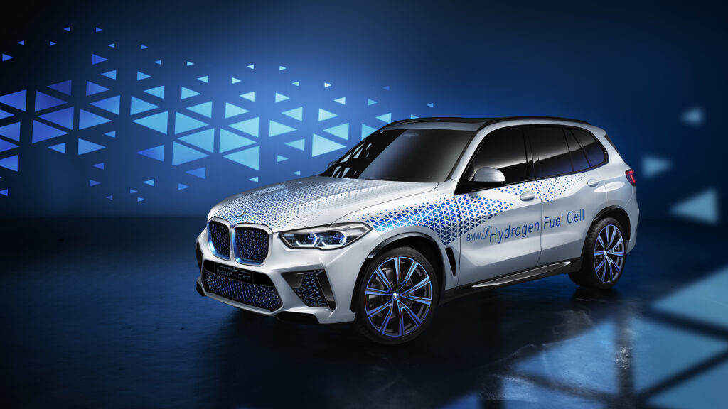 BMW i Hydrogen Next concept car from 2019, based on the BMW X5