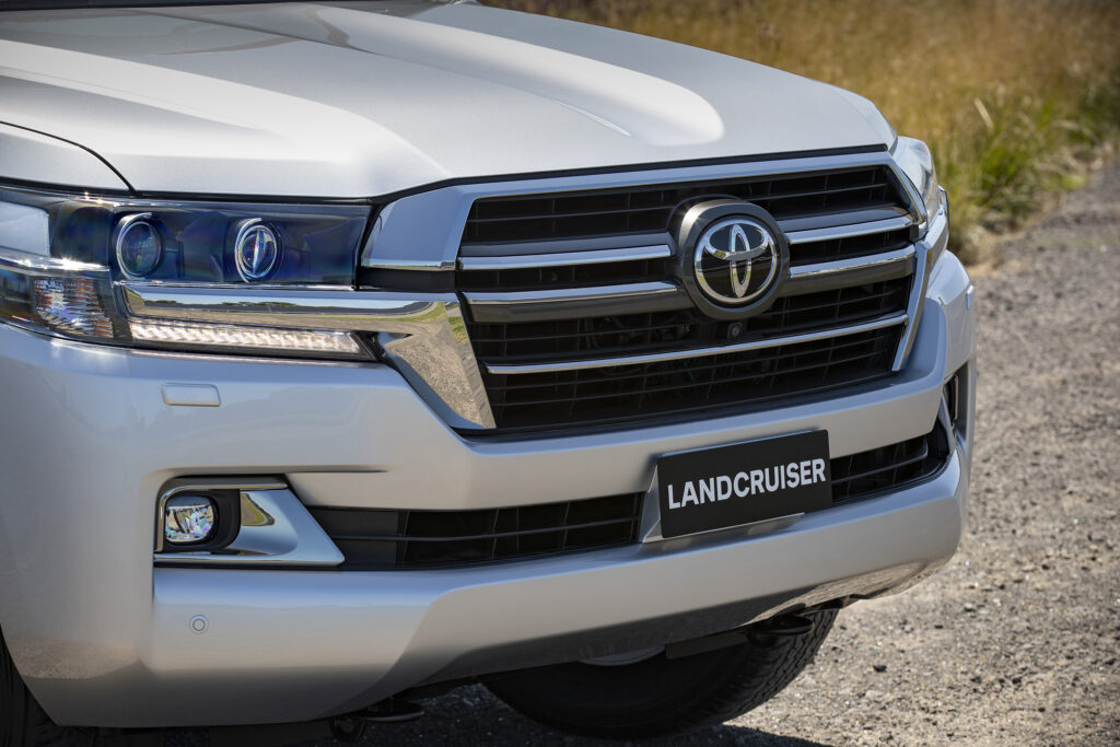 Toyota LandCruiser 200-Series is powered by a V8 engine, but its upcoming 300-Series replacement will eventually be offered as a hybrid and/or hydrogen fuel cell electric vehicle (FCEV)