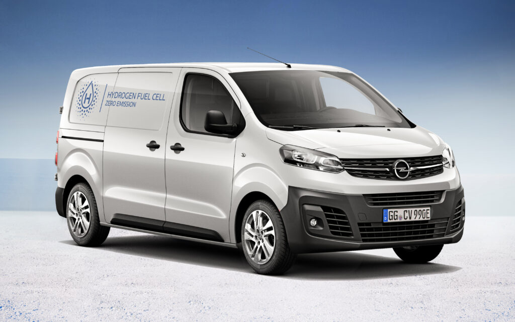 Opel Vivaro hydrogen fuel cell also has a plug-in hybrid EV system