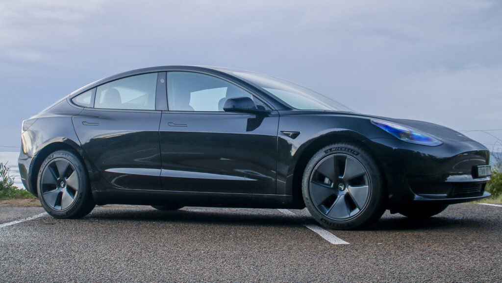 Tesla Model 3 Standard Range Plus (SR+)