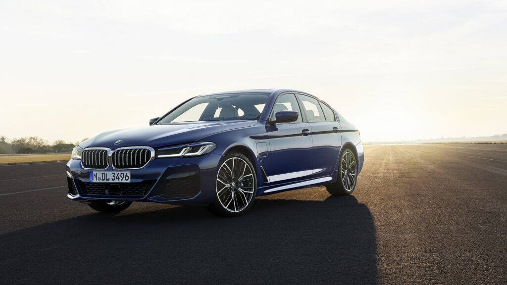 2021 BMW 530e M Sport review - EV Central