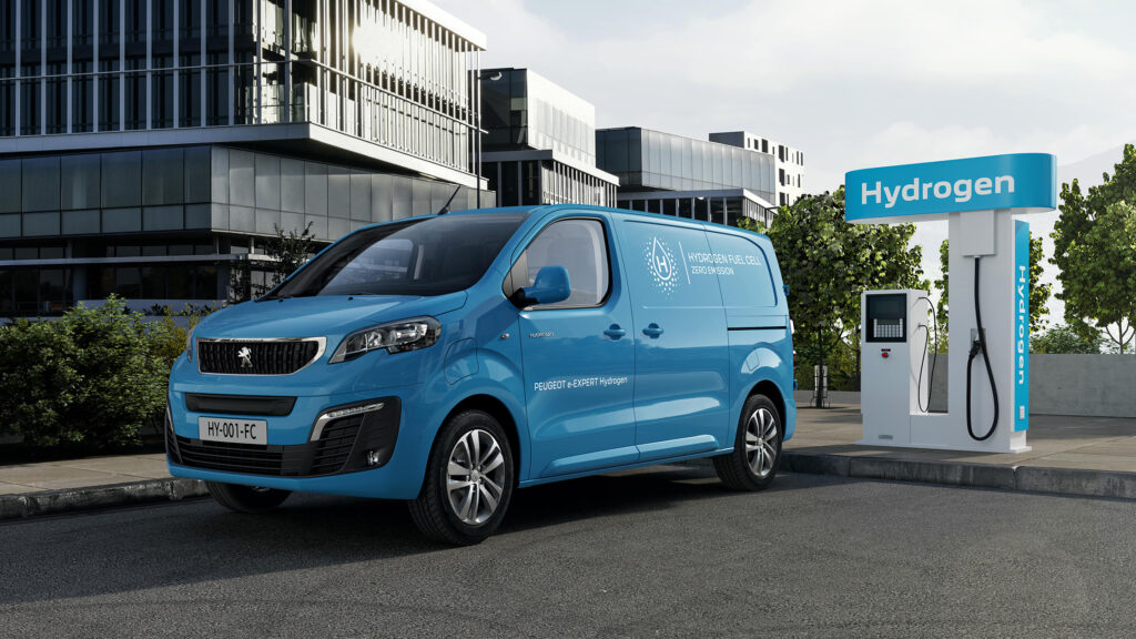 Peugeot e-Expert Hydrogen, which uses a plug-in hybrid battery system along with a hydrogen fuel cell for extended range