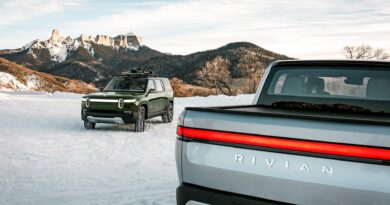 Rivian R1S and R1T