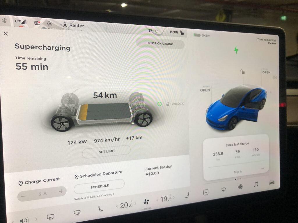 Tesla Model 3 Standard Range Plus charging can reach 1000km/h