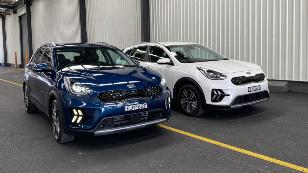 2021 Kia Niro S Plug-In Hybrid and Sport Hybrid