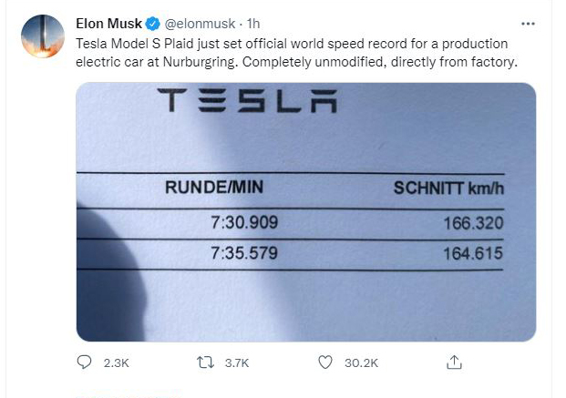 Elon Musk's Twitter account showing what is claimed to be the lap time for the Tesla Model S Plaid around the Nurburgring
