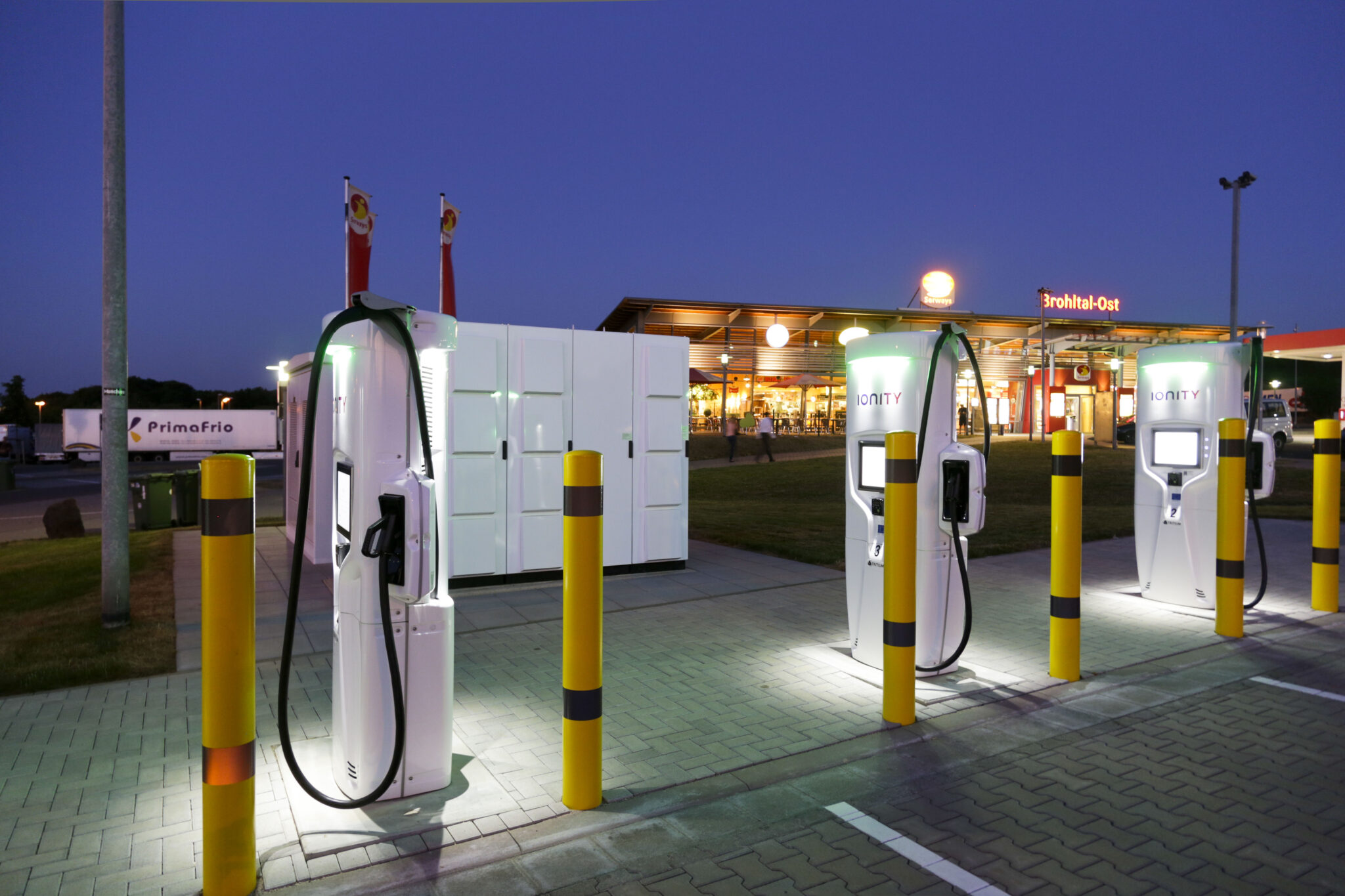 Tritium reveals electric car DC fastcharging breakthrough EV Central