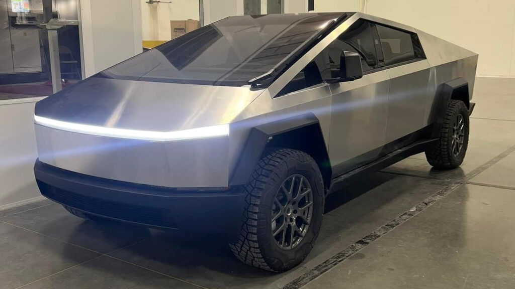 Leaked images from the Tesla factory show a Cybertruck ute that is closer to production