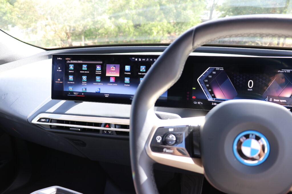 2022 BMW iX xDrive50 Sport infotainment.