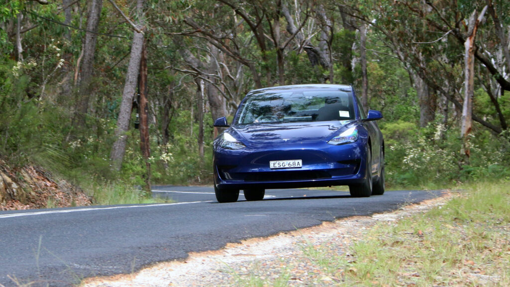 Tesla Model 3 Rear-Wheel Drive