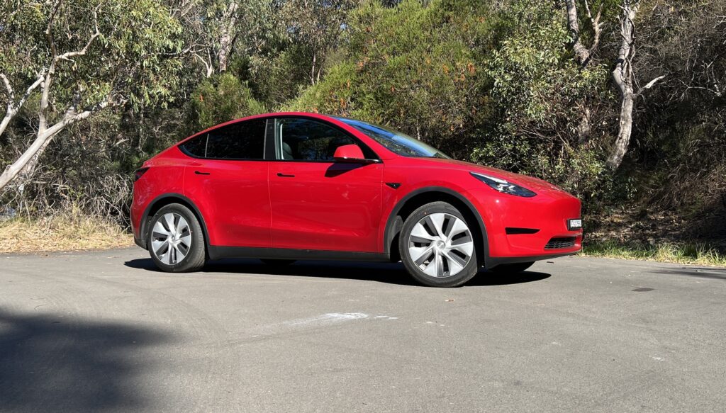 Tesla Model Y Rear-Wheel Drive