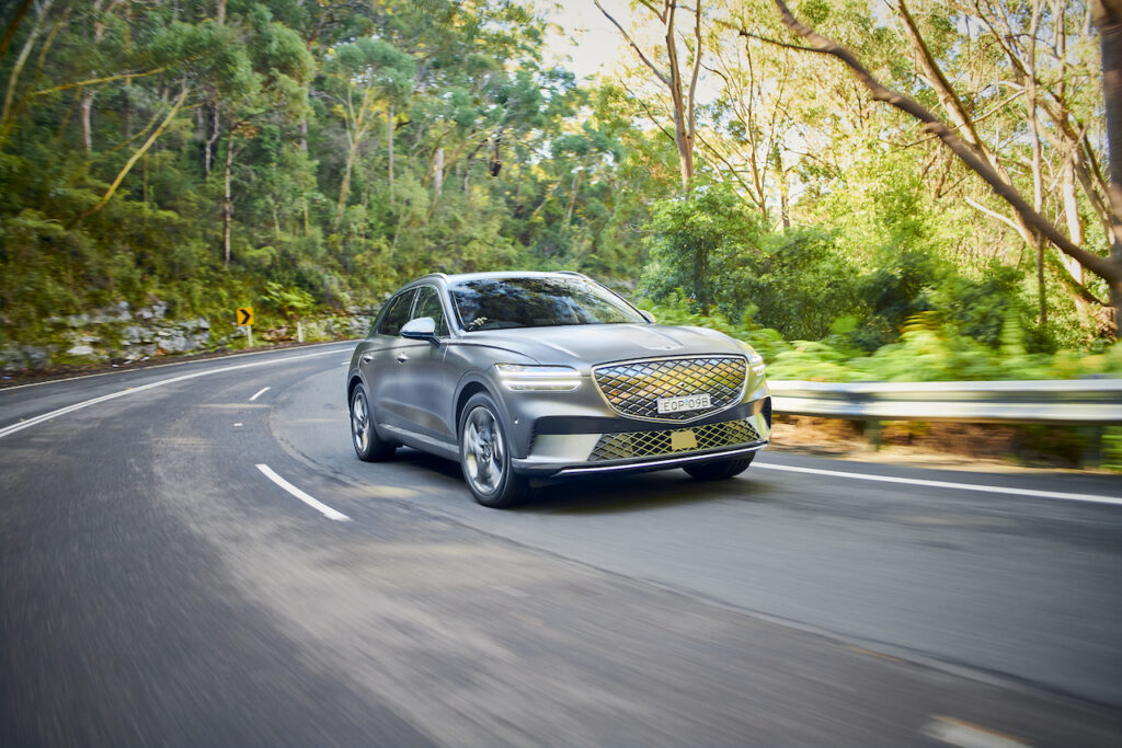 2023 Genesis Electrified GV70