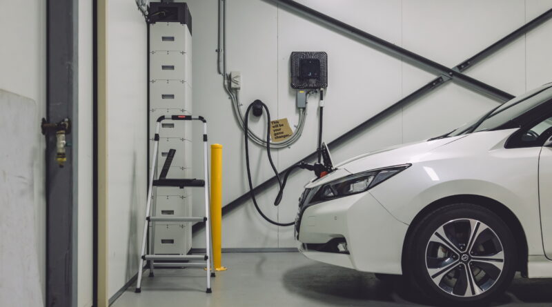 Nissan Leaf being used for vehicle-to-grid (V2G) charging