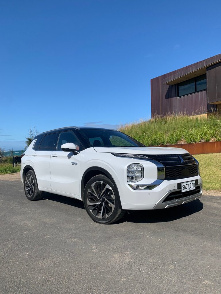 Mitsubishi Outlander PHEV