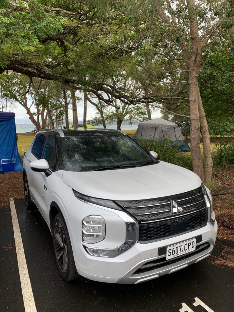 Mitsubishi Outlander PHEV