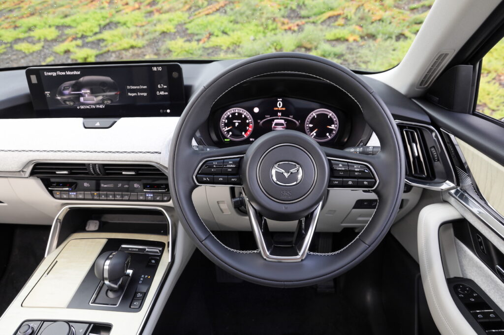 2024 Mazda CX-60 Azami.