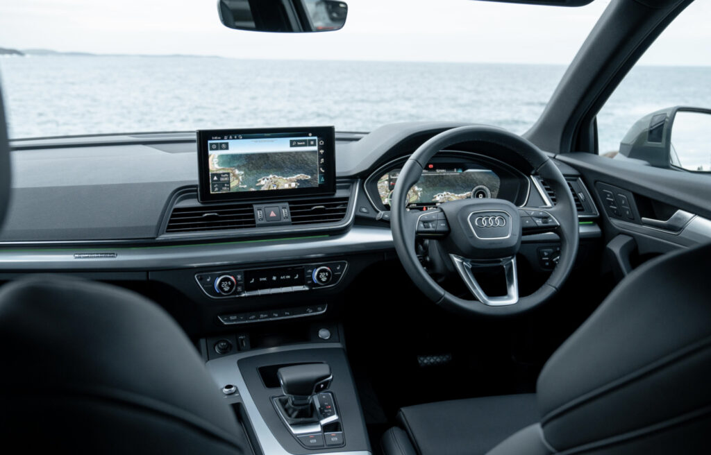 Audi Q5 55 TFSIe plug-in hybrid EV