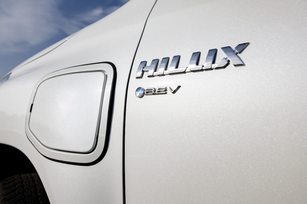 Concept Toyota HiLux REVO BEV 2023.
