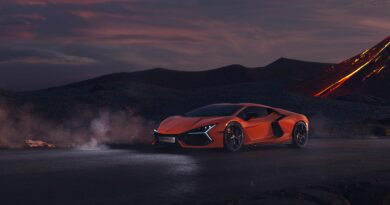 2024 Lamborghini Revuelto PHEV