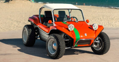 Meyers Manx 2.0 EV Pre-production dune buggy