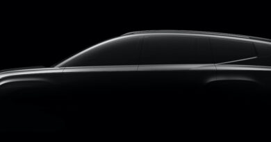 2025 Hyundai Ioniq 9 teaser image