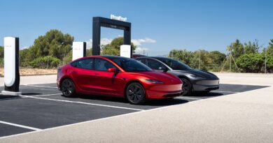 Tesla V4 Superchargers will soon be able to provide up to 500kW of charging power