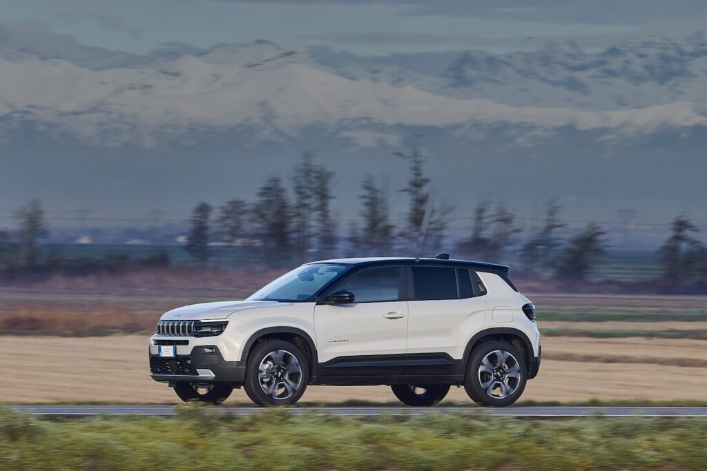 2025 Jeep Avenger e-hybrid.