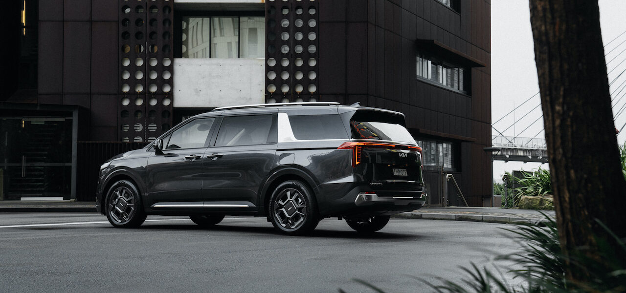 2024 Kia Carnival Hybrid