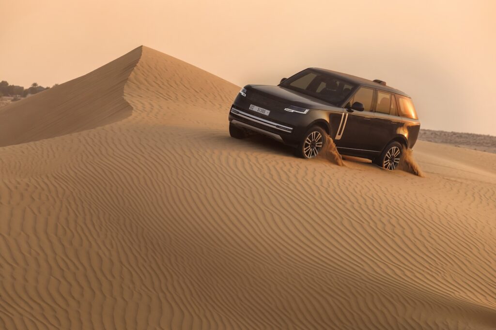 2025 Range Rover EV.