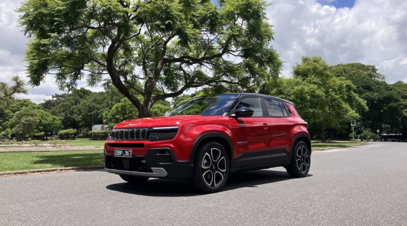 2025 Jeep Avenger Summit