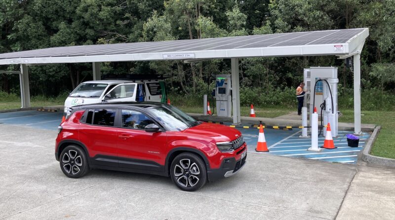 2025 Jeep Avenger Summit