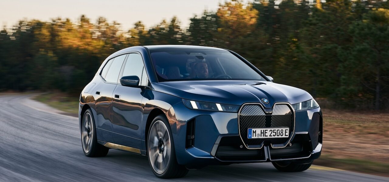 2025 BMW iX.