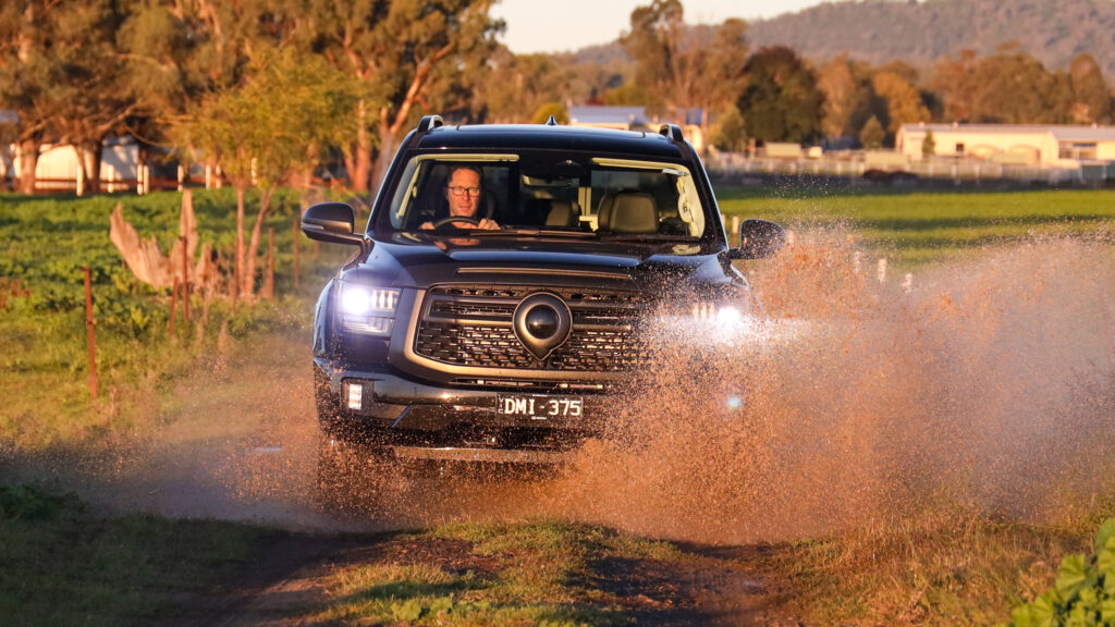 GWM Cannon Alpha PHEV