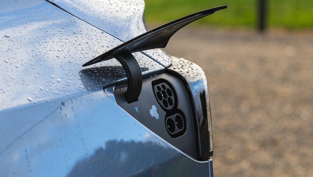 Tesla Model Y Rear-Wheel Drive