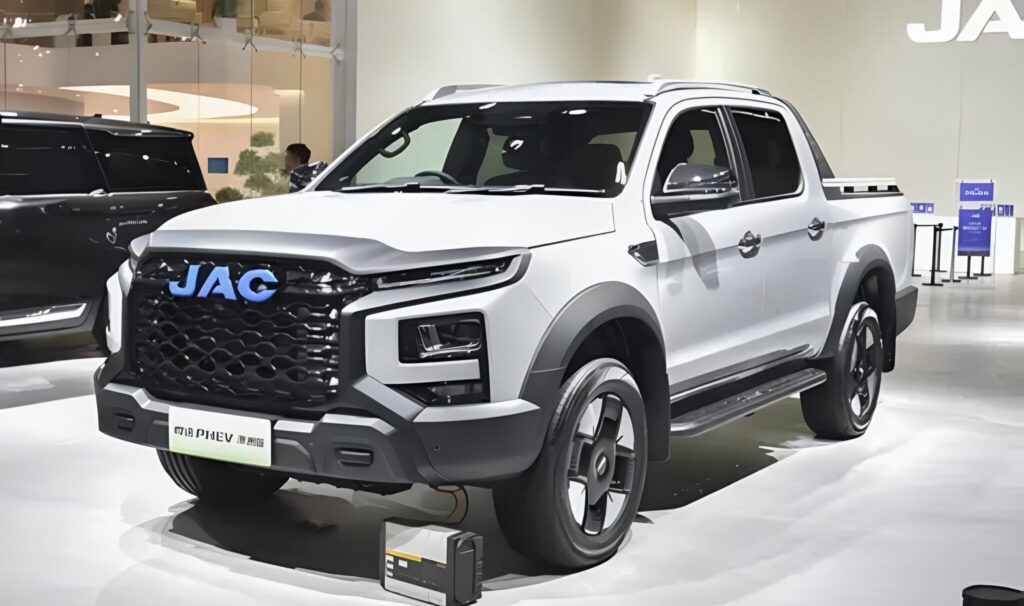 JAC T9 Hunter (image credit CarNewsChina)