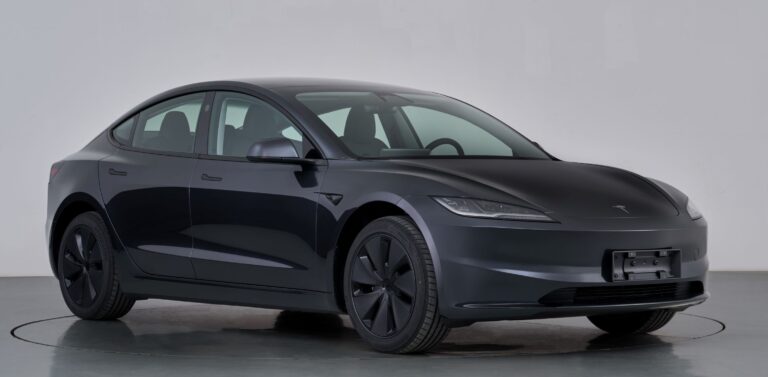 2025 Tesla Model 3+