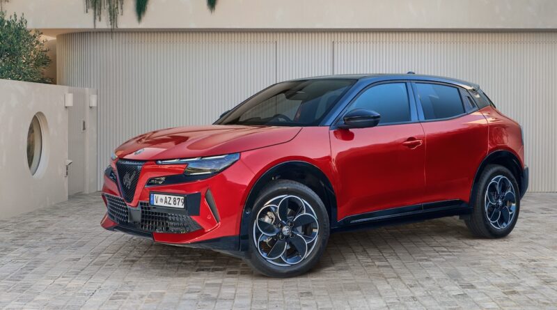 2025 Alfa Romeo Junior.