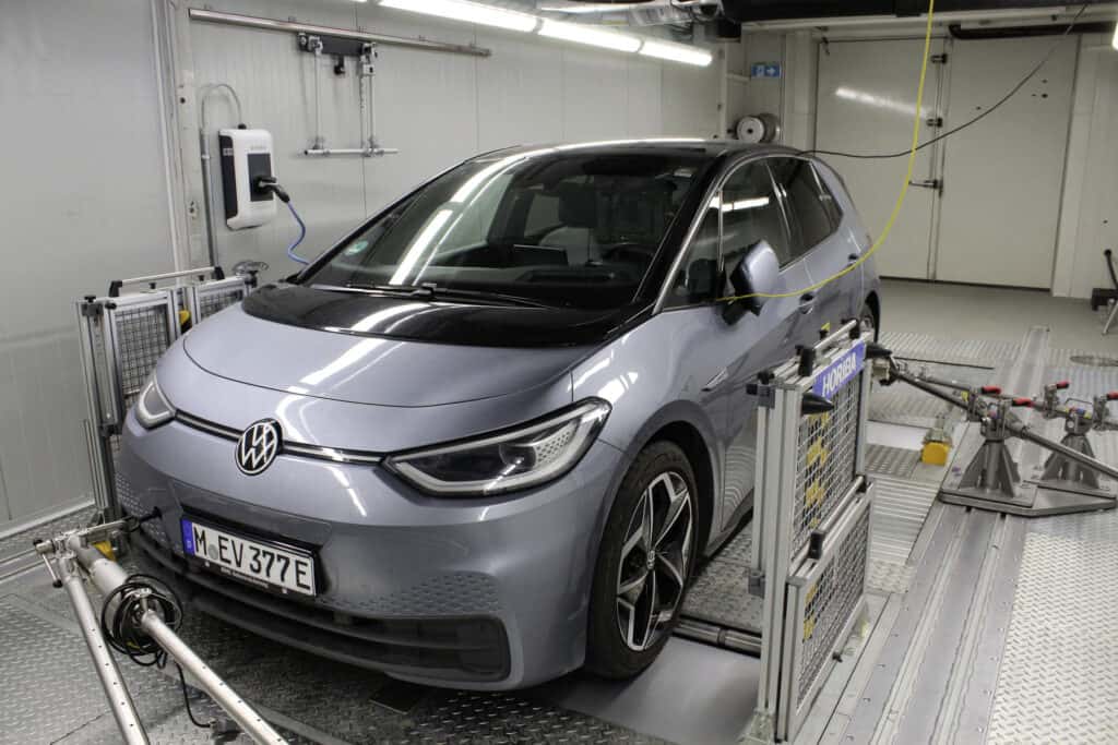 ADAC testing shows VW ID.3 battery loses little range over 160,000km.